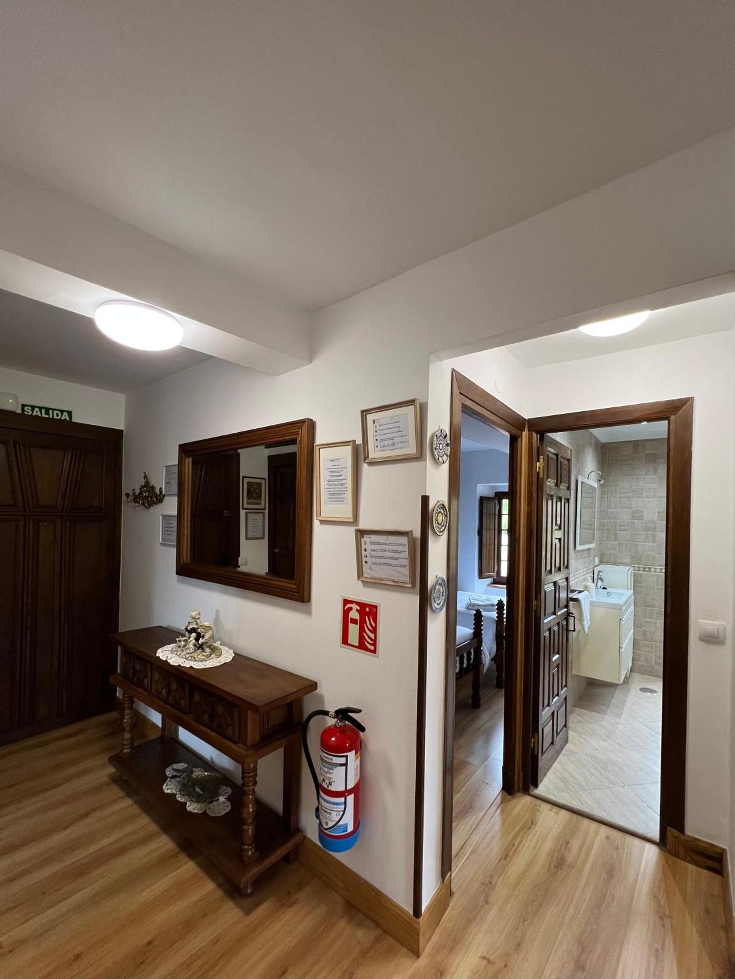 Apartamento El Rincon Del Gato Сантильяна-дель-Мар Экстерьер фото